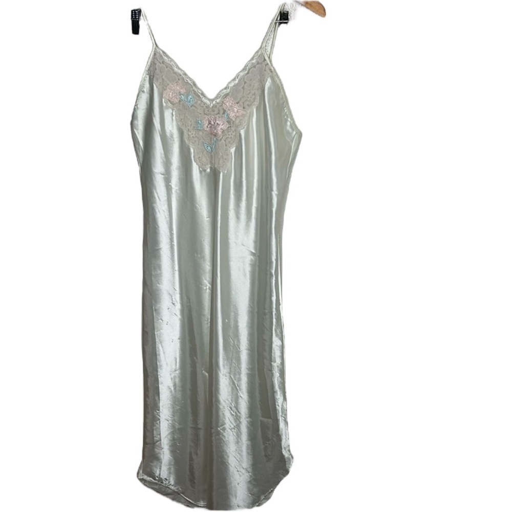 Vintage Val Mode Lingerie White Satin Chemise Lace Nightgown Size S